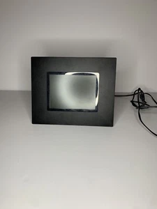 GiiNii 7inch Digital Picture Frame Used Tested And Working - Picture 1 of 4