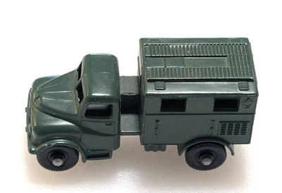 Camión radio vintage casi nuevo Lesney Matchbox militar ejército no.68a Austin MKII Foto 1 de 4