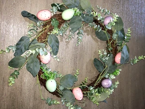 EASTER EGG WREATH NEW NWT GREENS SPECKLED NICE! 17 INCH WIDE - Picture 1 of 1