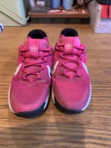 Damen Nike Star Runner Turnschuhe Größe 2 guter gebrauchter Zustand rot-weiß Swoosh - Bild 1 von 11