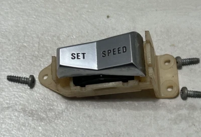 Juego de control de crucero e interruptor de velocidad Ford 1968 68 Thunderbird limpios y probados Foto 1 de 4