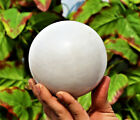 Grande boule de sphère fengshui métaphysique en pierre de jade blanche naturelle 105 mm