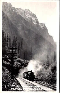 Mt. MacDonald East Portal Banff Canadá RPPC - Imagen 1 de 2