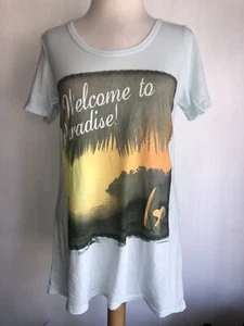 SNOOPY "Welcome To Paradise" Official Women's Junk Food Peanuts T-Shirt Sz Small - Picture 1 of 4
