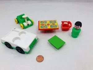 Vintage Little People Lot Of 6 Hot Dog BBQ Dinner Table 1 Chair W Vehicles - Picture 1 of 16