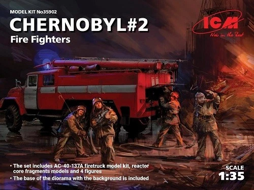 ICM 35902 - 1:3 5 Chernobyl #2. Fire Fighters (Firetruck & Figues) - Nuovo - Immagine 1 di 1