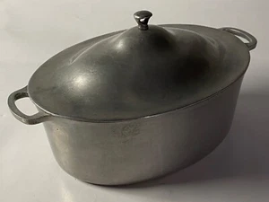 Majestic Cookware Dutch Oven Roaster Cast Aluminum Vintage Approx. 12" x 9" x 5" - Picture 1 of 9