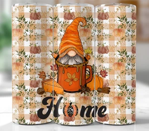 Home Plaid Herbst Motiv Wichtel & Pumpkin Spice 20oz Becher — Cozy Autumn Becher Tasse - Bild 1 von 7