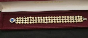 Camrose & Kross Jackie Kennedy JBK Triple 3 Strand Faux Pearl Sapphire Bracelet - Picture 1 of 4