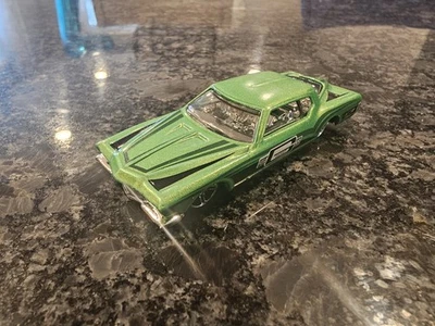 Buick Riviera 1971 Hot Wheels, suelto.  Verde, 2015.  Como nuevo Foto 1 de 4