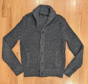 Suéter Banana Republic Para Hombres Pequeño Gris Mantón Cuello Botón Frontal Cárdigan Tejido - Imagen 1 de 9