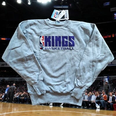 Vintage 90's NEW Champion Reverse Weave NBA Sacramento Kings Crewneck Large  - Image 1 of 4