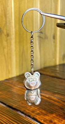 OLYMPIC Keychain Bear VINTAGE USSR 1980 SOVIET UNION 80 Mishka - Image 1 of 4