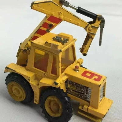 Vintage Matchbox Super Kings Construction Tractor Yellow Truck  - Image 1 of 4