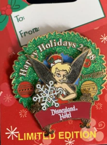 Christmas Hotel Holiday Wreath 2008 Tinker Bell Tinkerbell Wreath Disney Pin LE - Picture 1 of 1