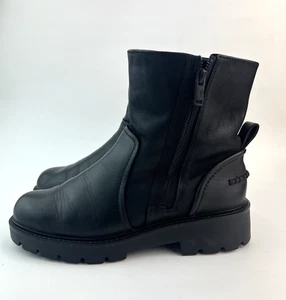 UGG Australia Polk Womens Black Leather Zip Up Boots Lug Ankle Boot UK 7 - Picture 1 of 9