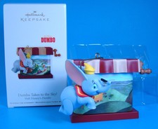 New Hallmark Keepsake Disney Dumbo Takes To The Sky Motion Christmas Ornament