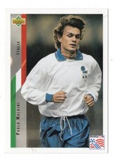 CARD PAOLO MALDINI #121 ITALY WORLD CUP USA 94 UPPER DECK
