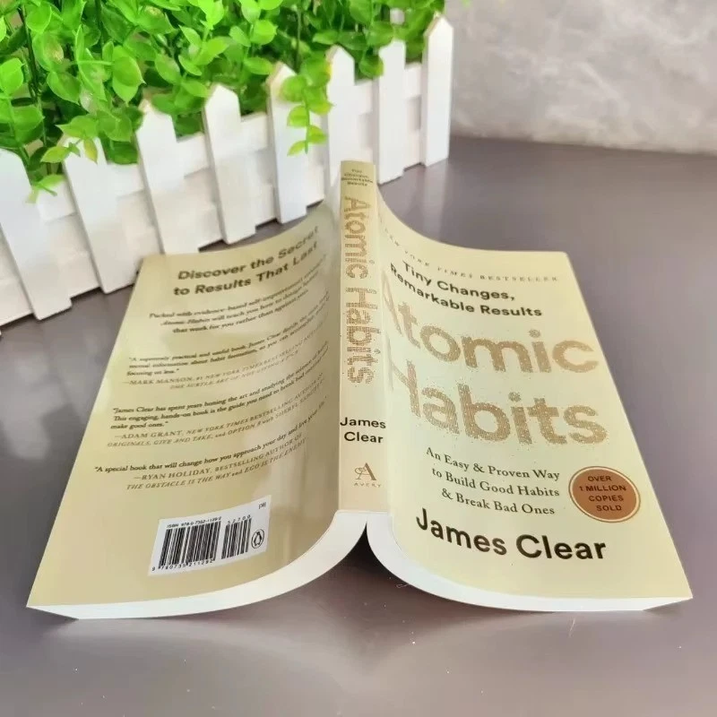 Atomic Habits by James Clear, A simple way to build good habits Book In English - Bild 1 von 4