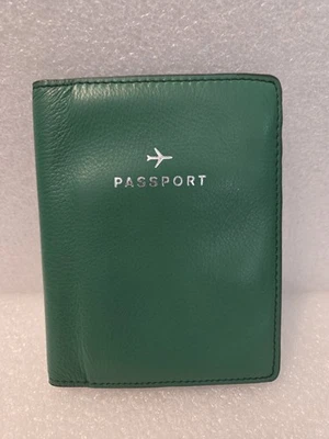 Cartera de cuero fósil de viaje EE. UU. Porta pasaporte tarjeta de crédito organizador de identificación verde Foto 1 de 4