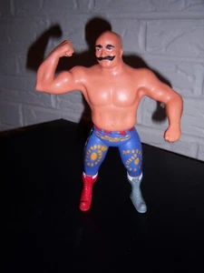 Vintage THE IRON SHEIK WWF WRESTLING SUPERSTARS 1984 Titan Sports LJN 8" - Bild 1 von 2