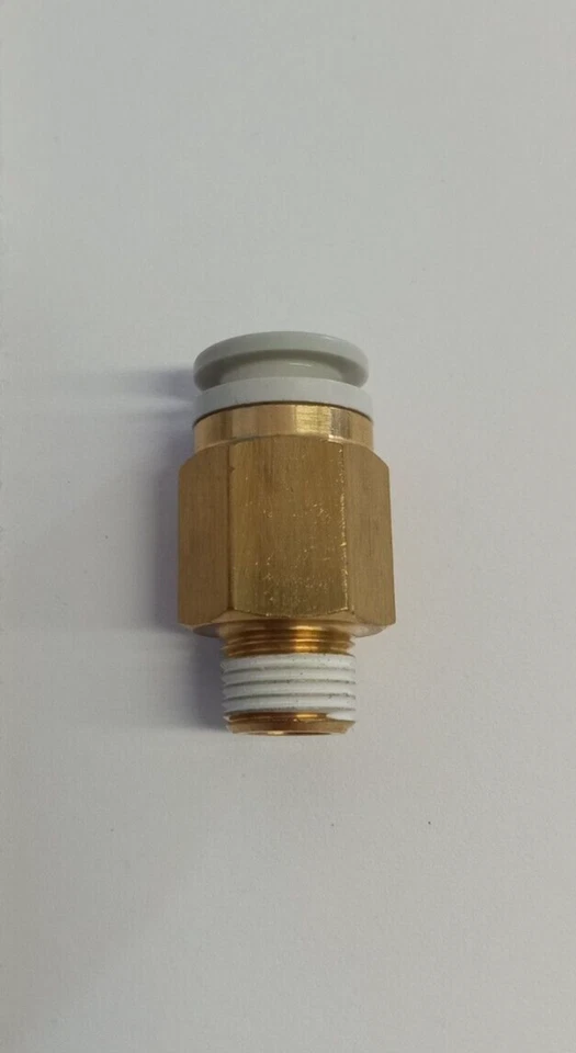 SMC KQ2H08-01AS 8mmx1/8"NPT push-to-connect male connector **10-pack** - Image 1 of 3