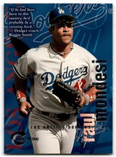 1996 Circa Raul Mondesi Los Angeles Dodgers #143