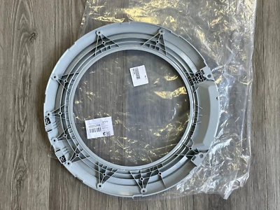 CORNICE PORTA OBLO' INTERNA LAVATRICI BOSCH 20001368 - Immagine 1 di 3