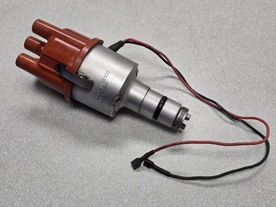 NICE USED ORIGINAL PORSCHE 356C 912 BOSCH JFR4 0231129031 IGNITION DISTRIBUTOR - Image 1 of 4