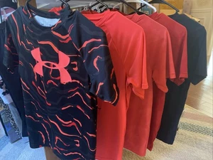 5 Piece Under Armour Boys YLG Tee Tshirt Lot Bundle EUC Red - Picture 1 of 6