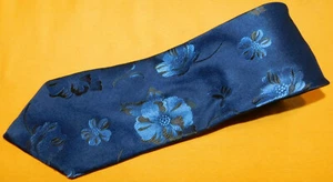 JOHN W. NORDSTROM MADE IN ITALY BLUE/BROWN/LIGHT BLUE FLORAL TIE - DESIGNER TIES - Picture 1 of 3