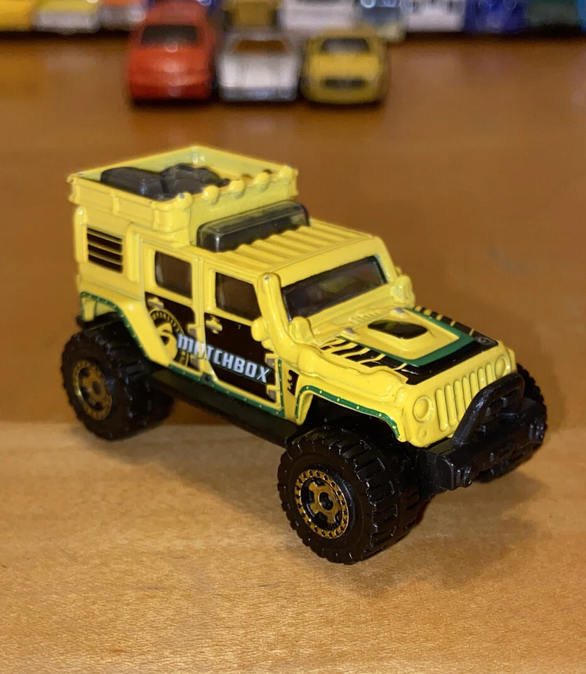 Vintage 2011 Matchbox Jeep Wrangler Superlift Mountain Rare Yellow Original Old - Image 1 of 4