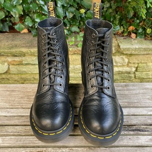 dr martens pascal floral emboss