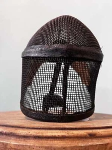 Vintage Fencing Mask - Picture 1 of 3