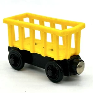 Thomas & Friends Yellow Circus Train Cargo Car Wooden Railway 2002 GUC L@@K - Picture 1 of 7