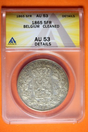 Foto 1 di 2