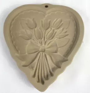 Tulips Bouquet Mold Brown Bag Cookie Art 1989 Hill Design Heart Shaped - Picture 1 of 10
