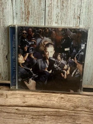 Life Thru a Lens - Robbie Williams - CD Music Album 11 Tracks 1997 - Image 1 of 2