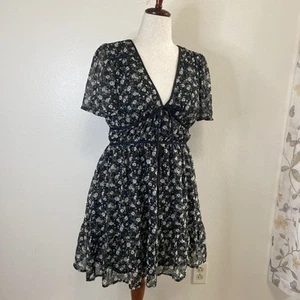 NWT. Blue Pepper Cottagecore Ruffled Ditsy Floral Midi Dress. Large - Picture 1 of 10