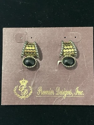 Premier Designs Jewelry Gold Tone Black Onyx Comfort Squeeze Clip Earrings - Image 1 of 3