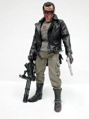 Hot Toys Terminator 1 Deluxe 12inch Battle Damaged T-800 Action Figure 320mm New - Image 1 of 4