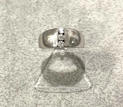 925/-Silber Ring mit 3 simulierten Diamanten Gr. 57, - Bild 1 von 3