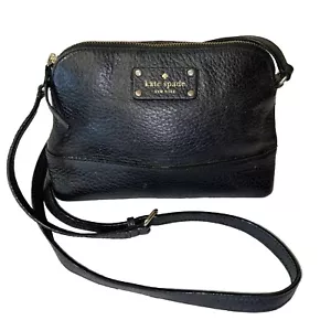 Borsa a tracolla Kate Spade New York in pelle nera con ciottoli 9”x6” - Foto 1 di 7