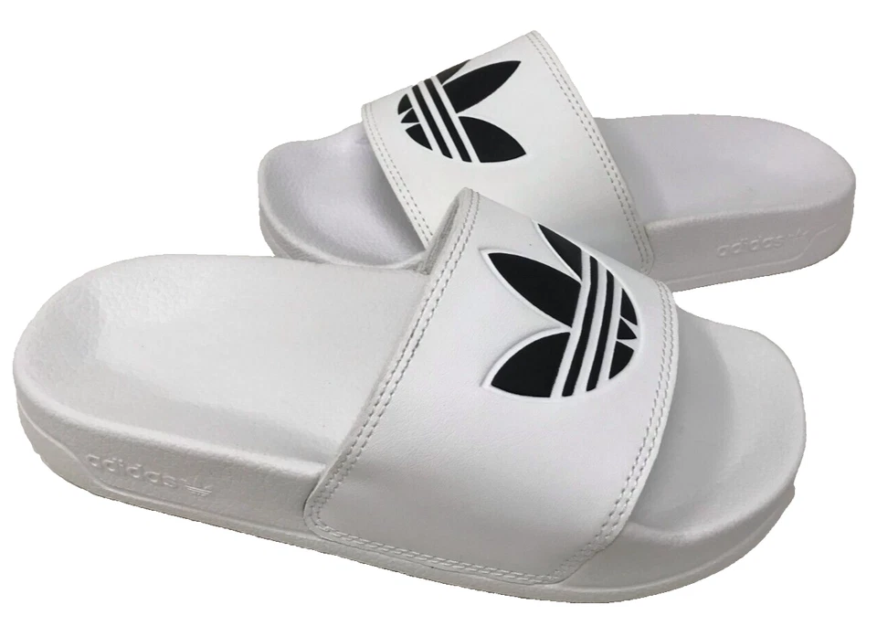 Adidas Youth Boy's Adilette Lite Slip On Comfort Slides Branco/Preto Tamanho: 5 108L - Imagem 1 de 4