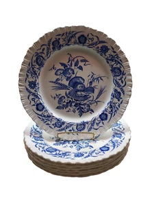 7 Vintage Wedgwood Etruria Blue & White Cornflower Dinner Plates England - Picture 1 of 12