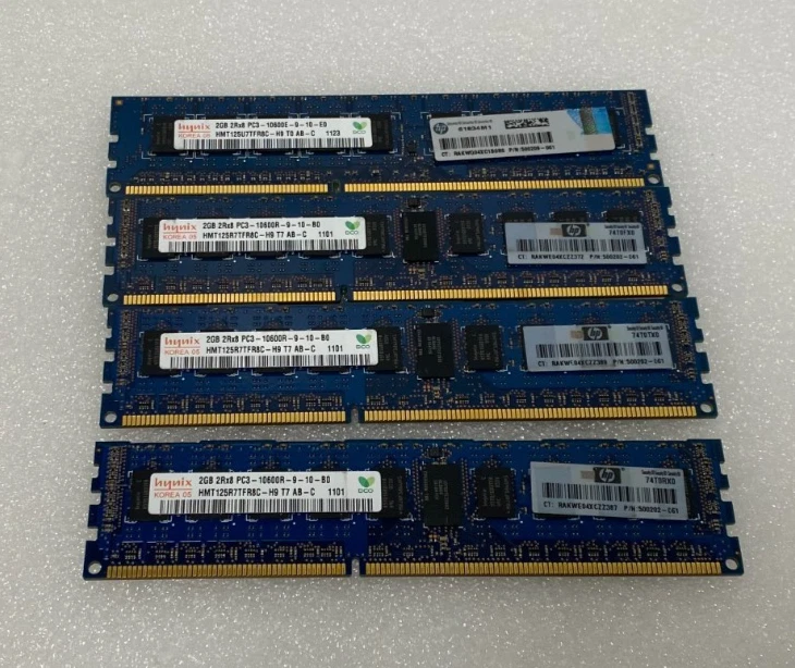 Hynix HMT125R7TFR8C-H9 500202-061 8GB (4x2GB) 2Rx8 PC3-10600R DDR3 ECC Ram - Image 1 of 1