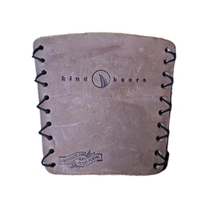 Cervezas Kind Cuero Marrón Lata de Cerveza Manga Koozie Hecho a Mano Rústico Regalo para Papá - Imagen 1 de 3