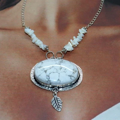 Enorme collar de piedras preciosas de coral blanco howlita enchapado en plata 925 18" JW Foto 1 de 3