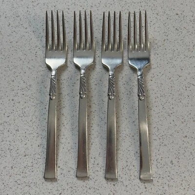 Lot of 4 Oneida Nobility Wind Song Silver Plate 7.5" Dinner Forks Discontinued - Image 1 of 4
