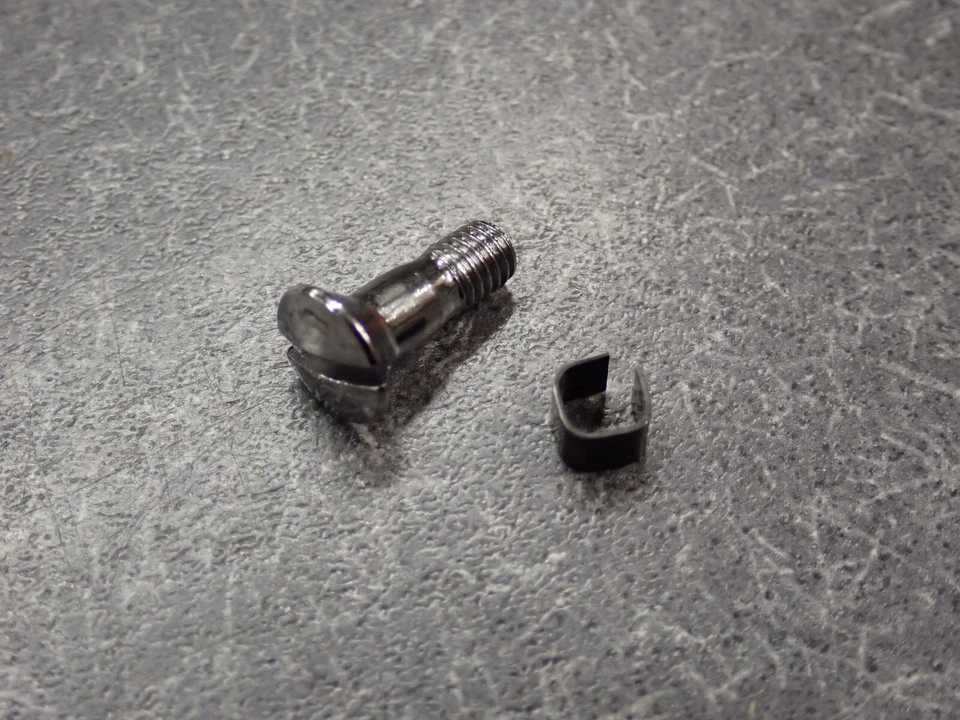 Espejo retrovisor Buick Wildcat 65 66 67 tornillo y buje 1965 1966 1967 interior Foto 1 de 4